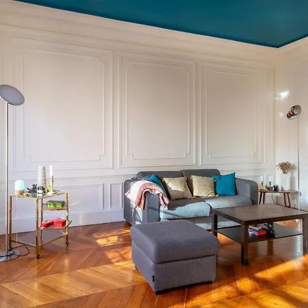 2-bedroom Located Porte Maillot, 17, By Easyflat Apartment *